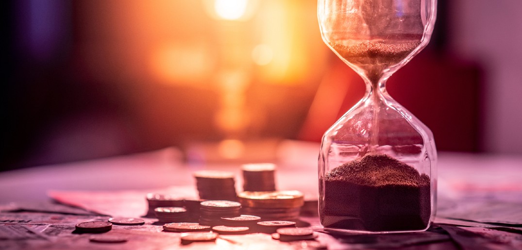 Hourglass 1075x515.jpg
