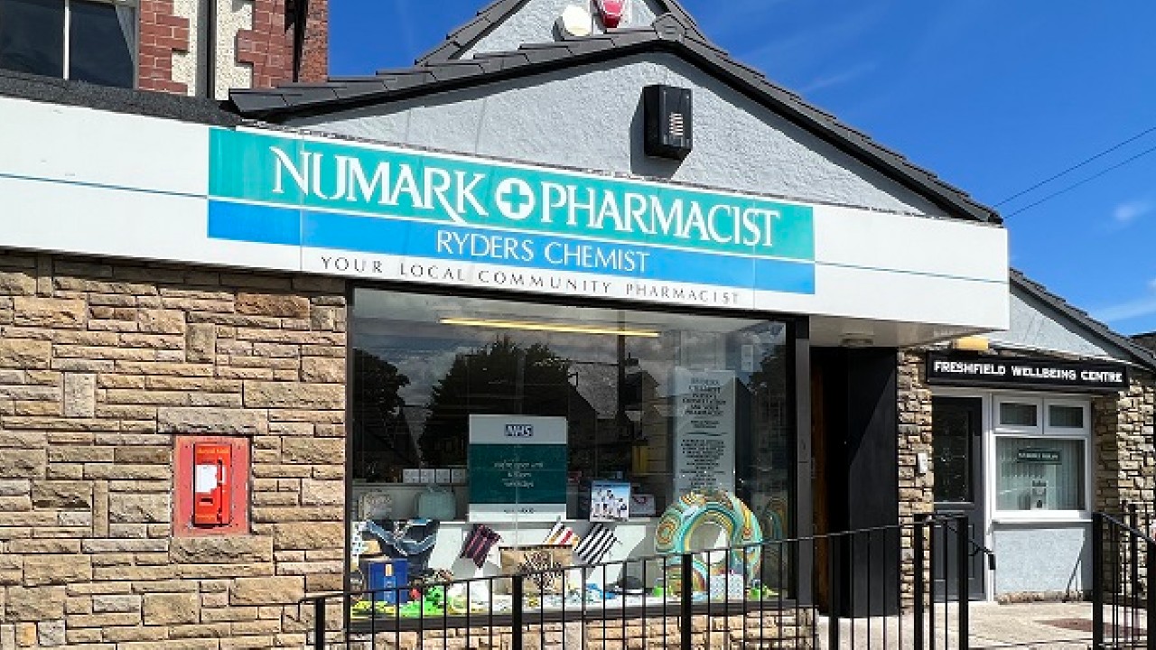 Ryders Chemist Formby 1280.jpg