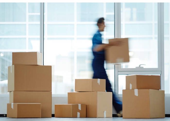packages id944137720.jpg