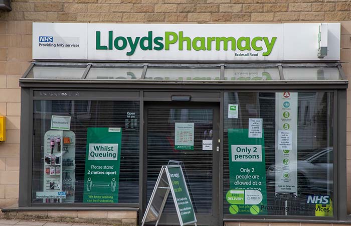 lloyds.jpg