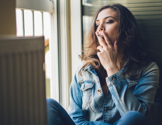 smoking id943351492.jpg