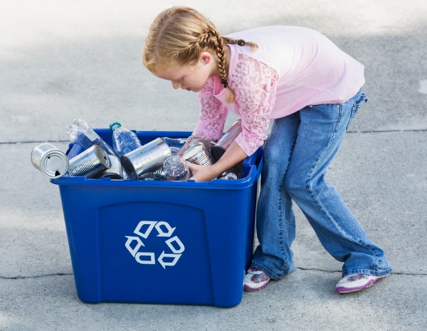 girl-recycling-id533958025b.jpg